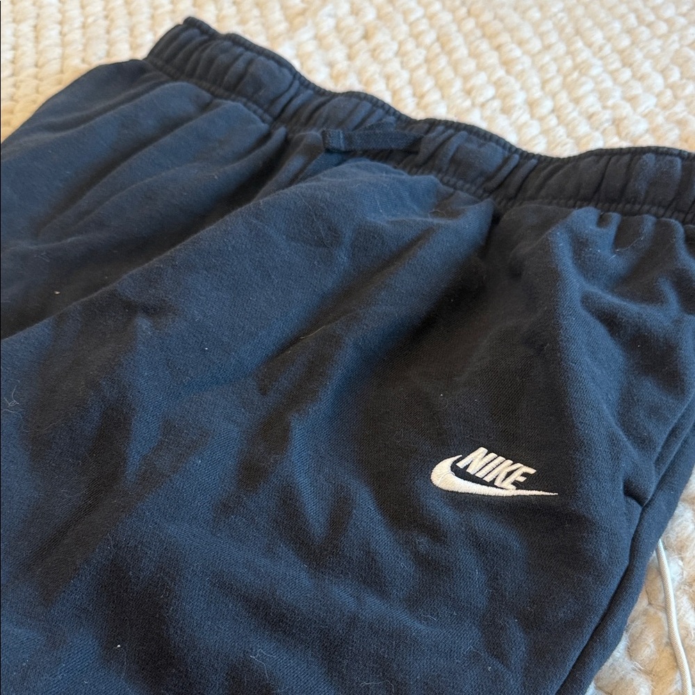 Nike womens black cuffed Sweatpants